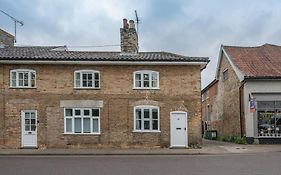 No. 10, The Cottage